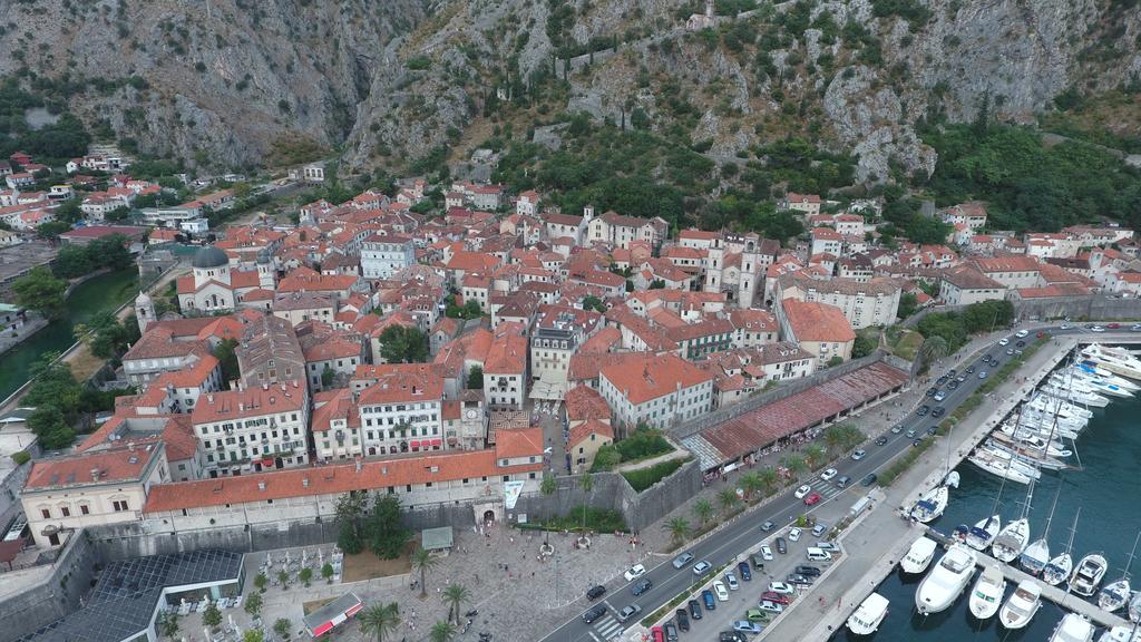 Apartments Camilla Radovici Zewnętrze zdjęcie